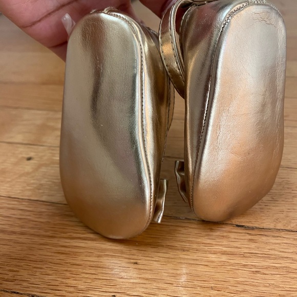 Two pairs of Baby Girl Shoes Gold - Picture 6 of 9